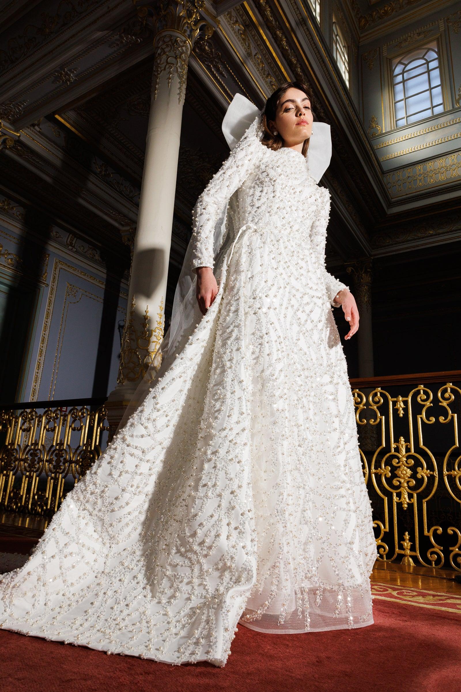 Arnor Kuyruklu Gelinlik - MyRentalDress