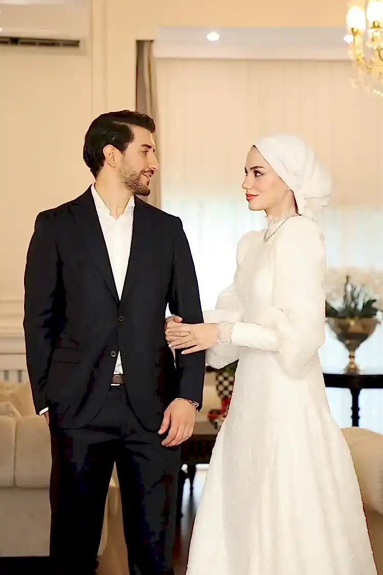 Glam Lez Dantel Gelinlik - MyRentalDress