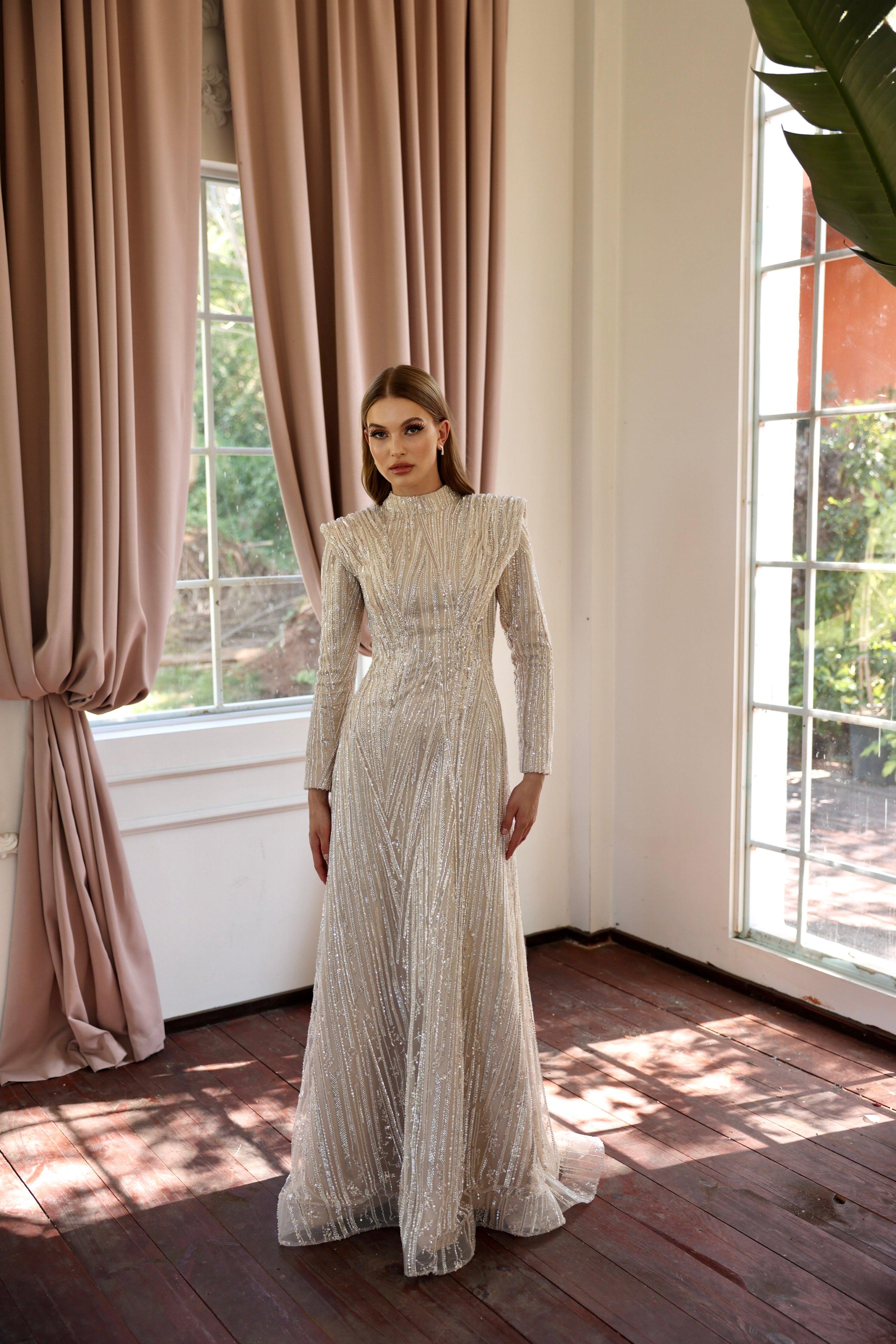 Loni İşlemeli Elbise - MyRentalDress