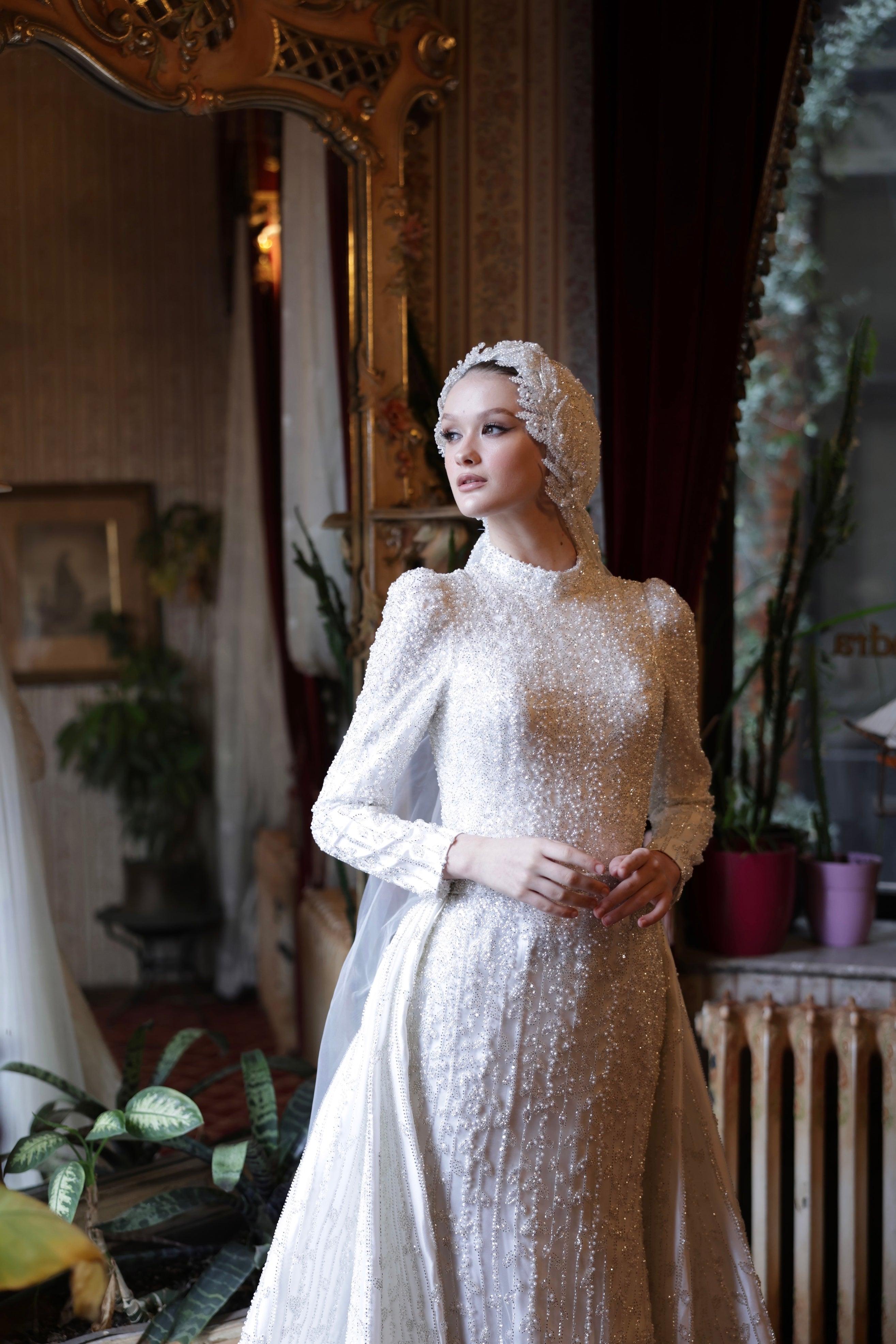 Oscar Takma Kuyruklu Gelinlik - MyRentalDress